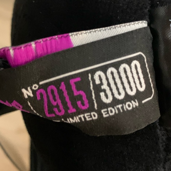 Bakeneko Monster Moon Cat Plush Killstar Kreeptures Goth GLOW IN THE DARK - NEW - Picture 5 of 8